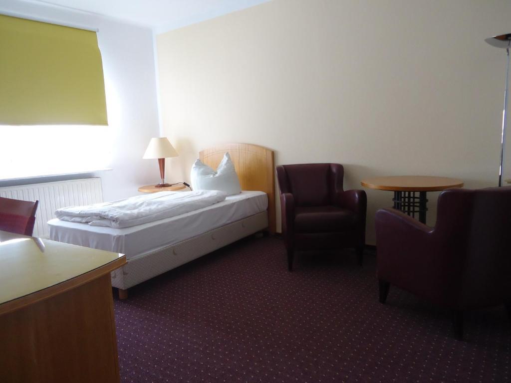 Hotel Schweizer Hof Halle  Δωμάτιο φωτογραφία